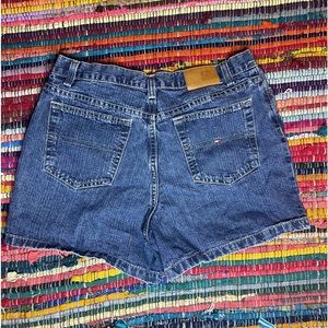 Tommy Hilfiger Mom Shorts !